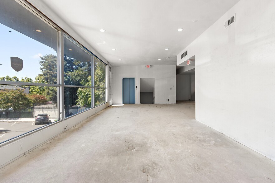 More Photos Of 937 A St, Hayward Storefront Retail Office For Sale
