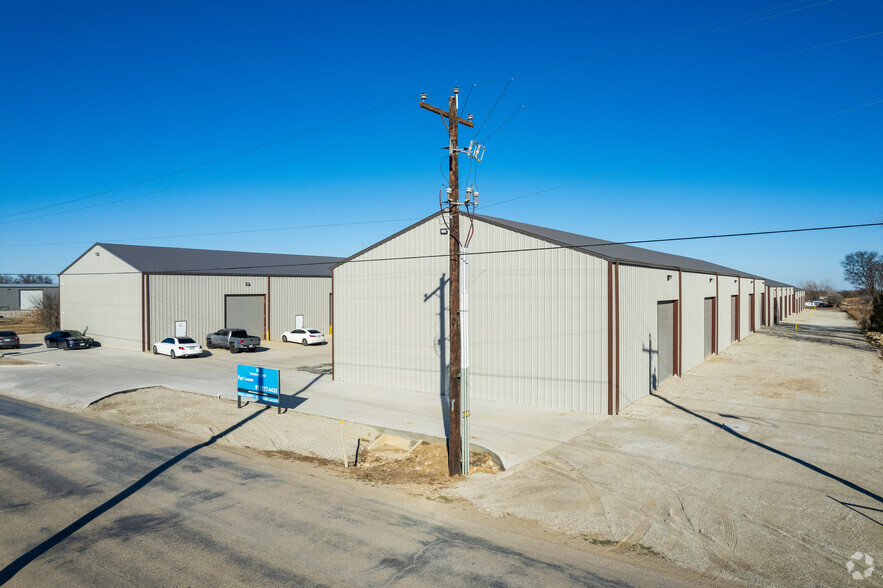 Primary Photo Of 435 County Road 4841, Haslet Industrial For Lease