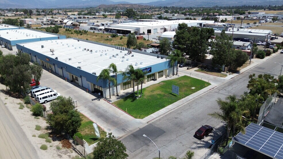 More Photos Of 1231 S Buena Vista St, San Jacinto Service For Lease