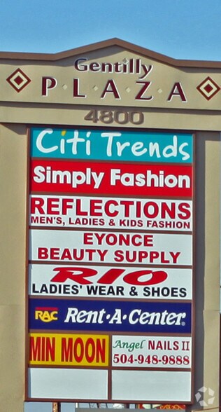 More Photos Of 4800-4900 Chef Menteur Hwy, New Orleans General Retail For Sale