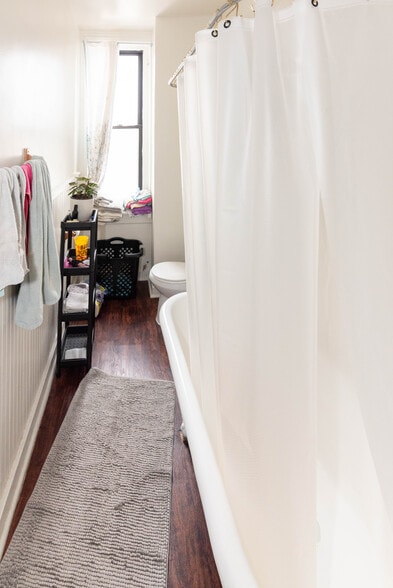 More Photos Of 46 W Biddle St, Baltimore Apartments For Sale