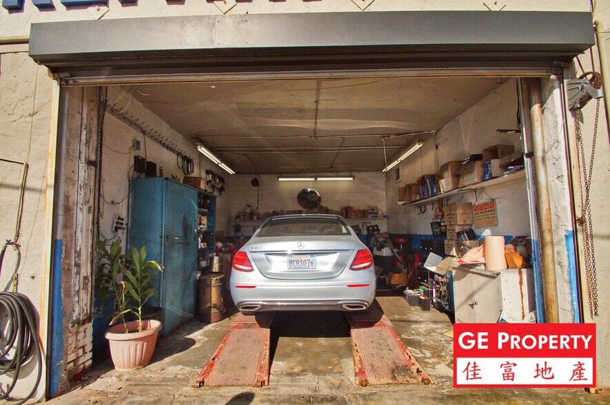 More Photos Of 1161-1165 W Sunset Blvd, Los Angeles Auto Repair For Lease