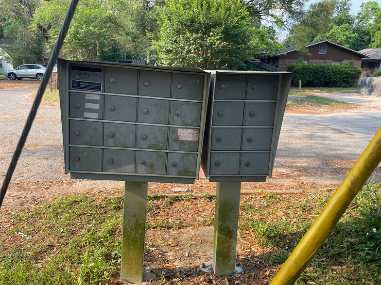 More Photos Of 7116 Pearson Rd, Pensacola Apartments For Sale