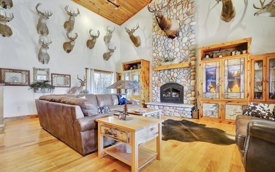 More Photos Of 3900 W Park Rd, Luzerne Land For Sale