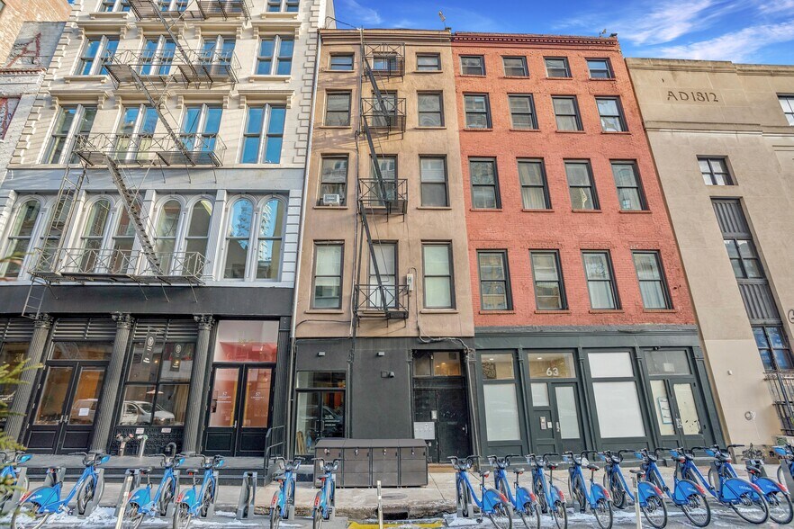More Photos Of 302 Canal St, New York Apartments For Sale