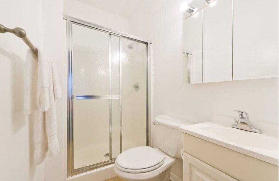 More Photos Of 639 Main St, Cincinnati Apartments For Sale