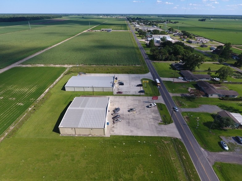 More Photos Of 2837 Highway 20, Vacherie Freestanding For Lease
