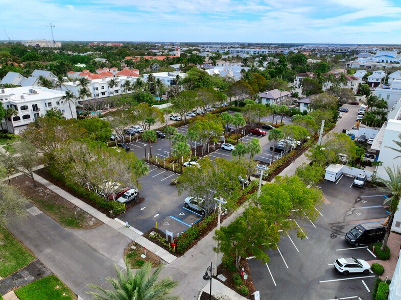 More Photos Of 410 4th St SE, Naples Land For Sale