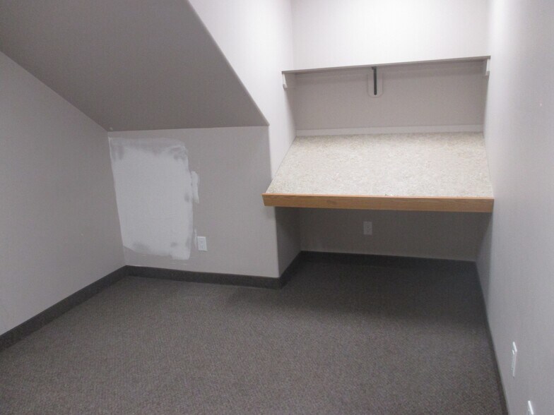 More Photos Of 314 Exploration Ave SE, Calgary Warehouse For Sale