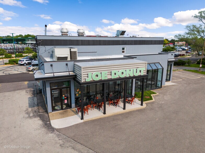 Primary Photo Of 720 E Rand Rd, Mount Prospect Fast Food For Sale