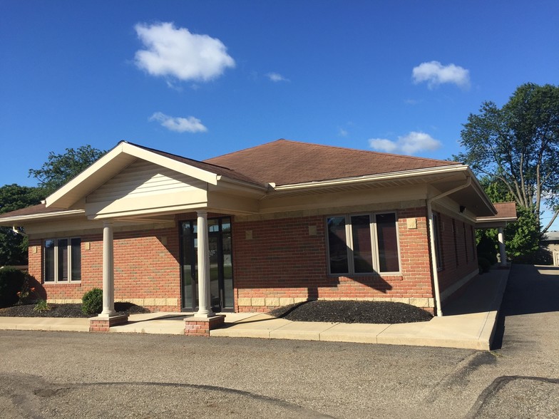 More Photos Of 4256 Fulton Dr NW, Canton Medical For Lease