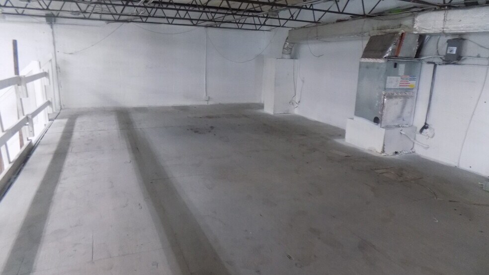 More Photos Of 3000 NW 23rd Ave, Oakland Park Warehouse For Lease
