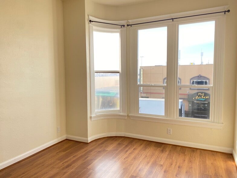 More Photos Of 1136 E 12th St, Oakland Storefront Retail Residential For Sale