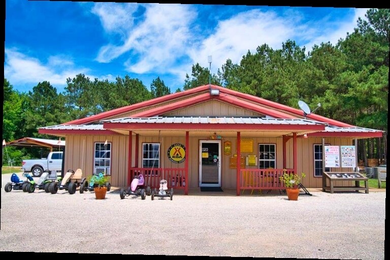 More Photos Of 745 FM 343 E, Rusk Trailer Camper Park For Sale