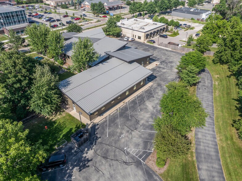 More Photos Of 2200 2nd St SW, Rochester Office For Sale