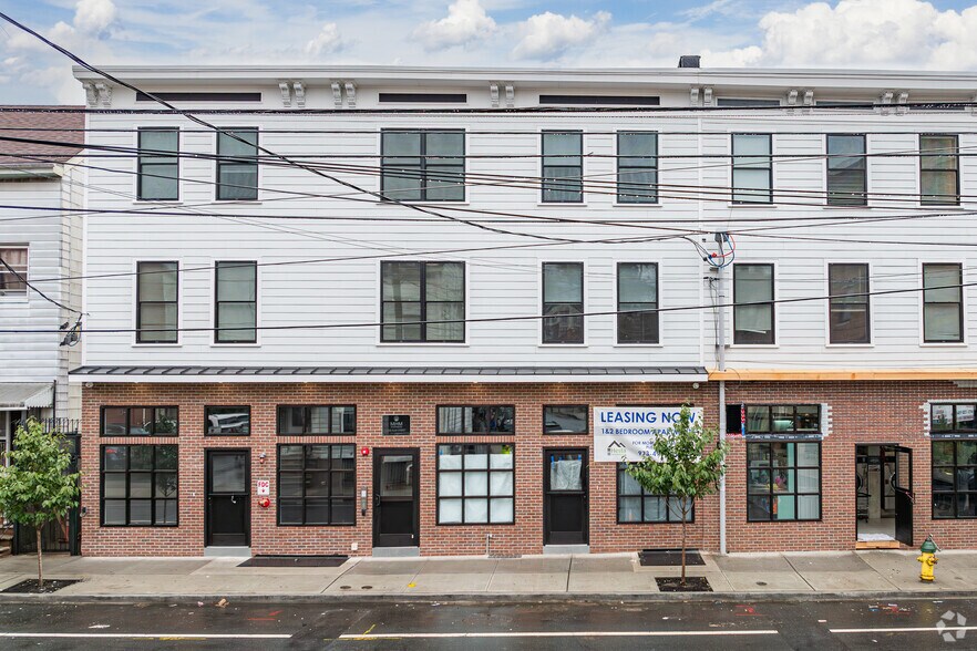 More Photos Of 120 Elm St, Newark Apartments For Lease