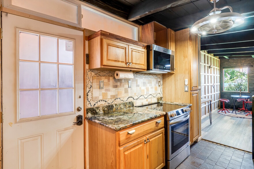 More Photos Of 916 Imperial Beach Blvd, Imperial Beach Apartments For Sale