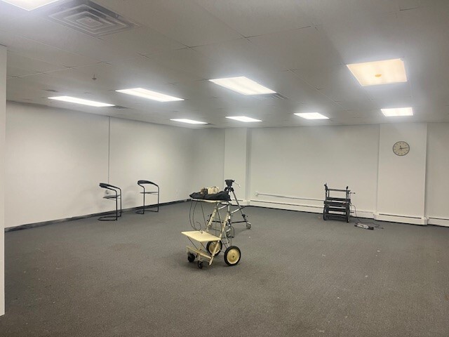 More Photos Of 5230 St Clair Ave, Cleveland Office For Sale