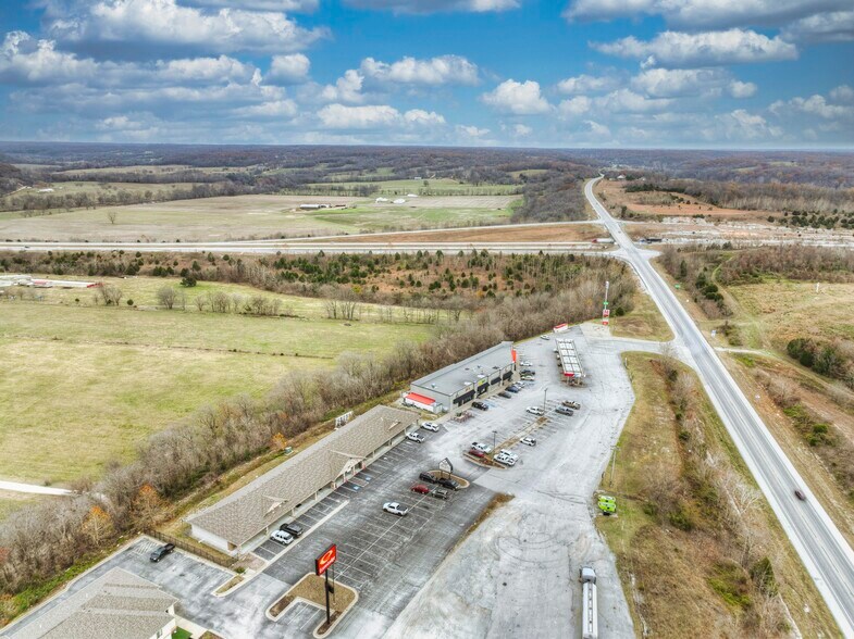 More Photos Of 493 E Highway 76, Anderson Office For Sale