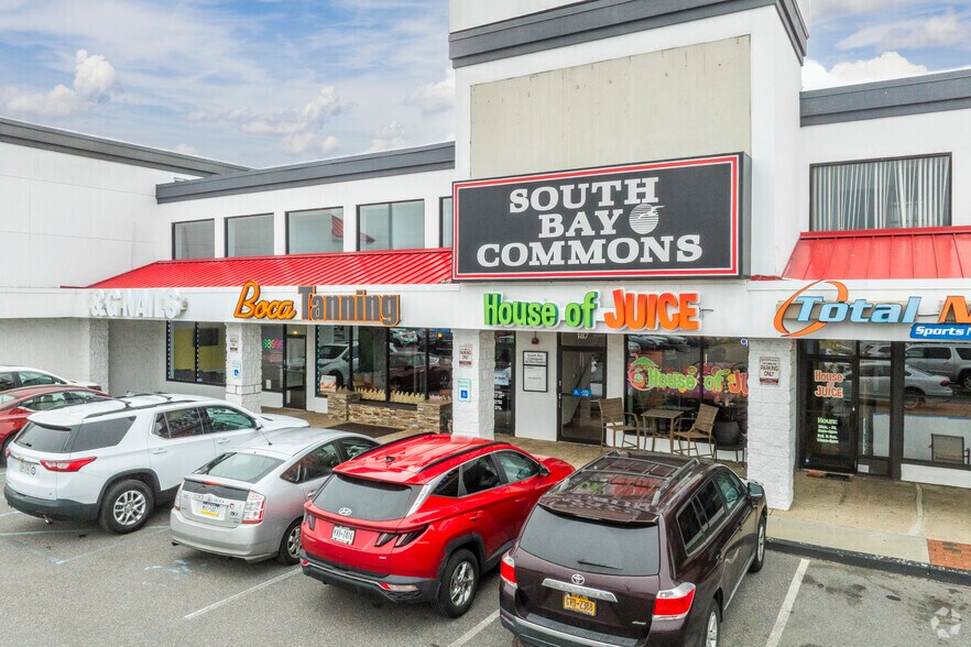More Photos Of 135-187 Sunrise Hwy, West Islip General Retail For Lease