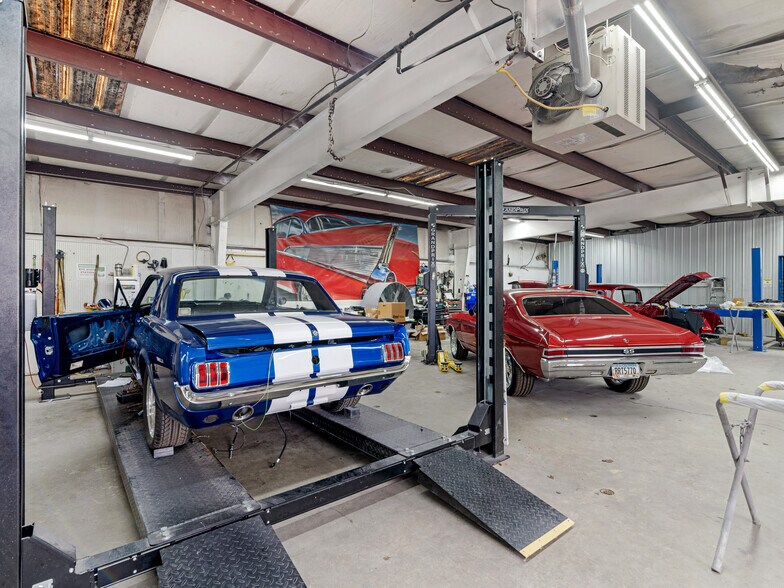 More Photos Of 1108 Anne St, Griffin Auto Repair For Sale