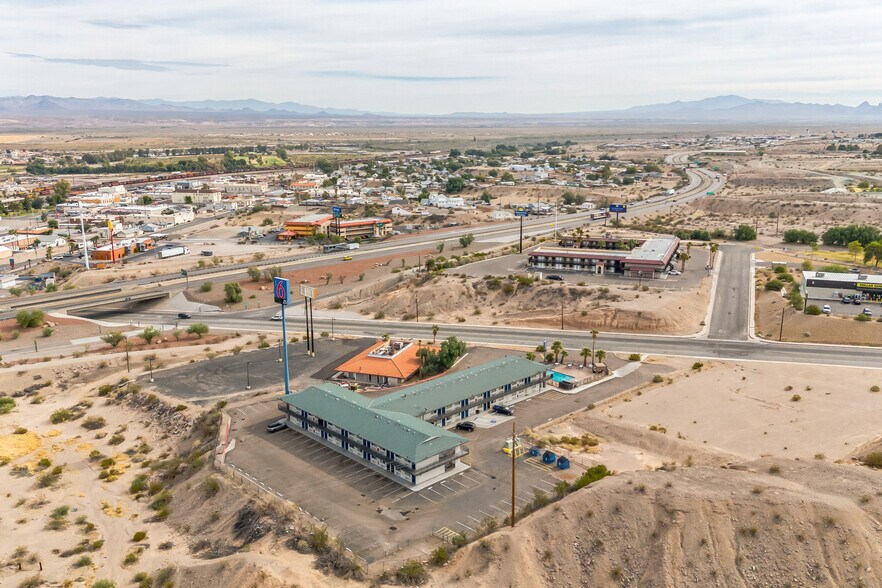 More Photos Of 1400 J St, Needles Restaurant For Sale