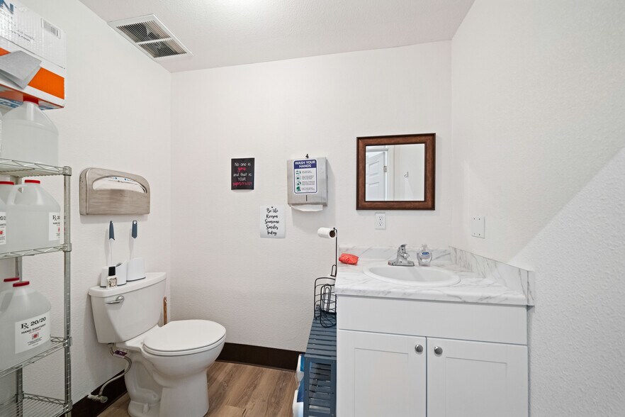 More Photos Of 621-625 Walnut St, Red Bluff Storefront Retail Office For Sale