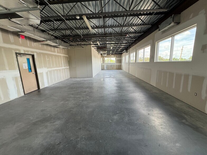 More Photos Of 550 Pope Ave, Winter Haven Medical For Lease