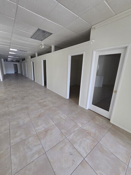 More Photos Of 44143-44147 20th St W, Lancaster Medical For Sale