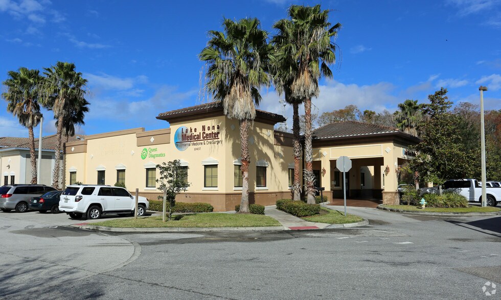 Primary Photo Of 10437 Moss Park Rd, Orlando Medical For Lease