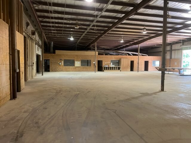 More Photos Of 440 Frankston St, Jacksonville Warehouse For Sale