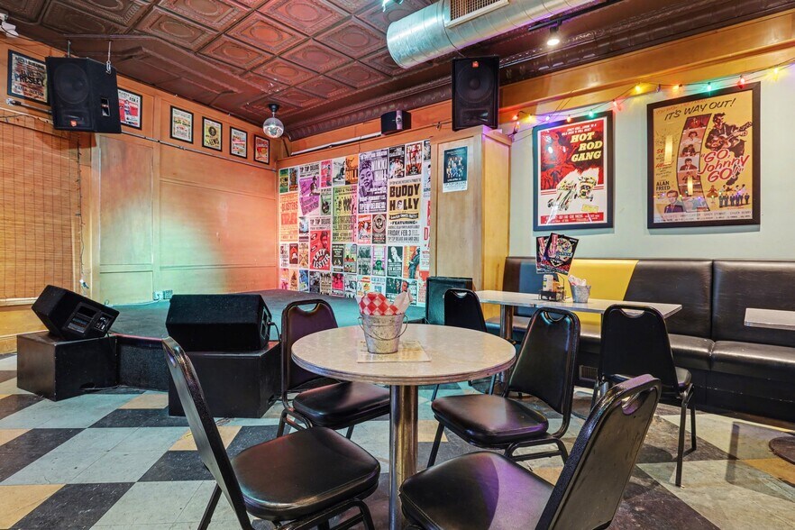 More Photos Of 760 Butterworth St SW, Grand Rapids Restaurant For Sale