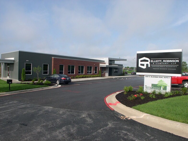 More Photos Of 2305 S Blackman Rd, Springfield Land For Sale