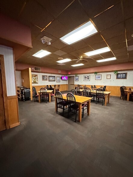 More Photos Of 3141 King W Ave, Billings Mixed Retail For Lease