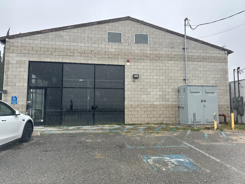 More Photos Of State Hwy 371, Anza Light Distribution For Lease