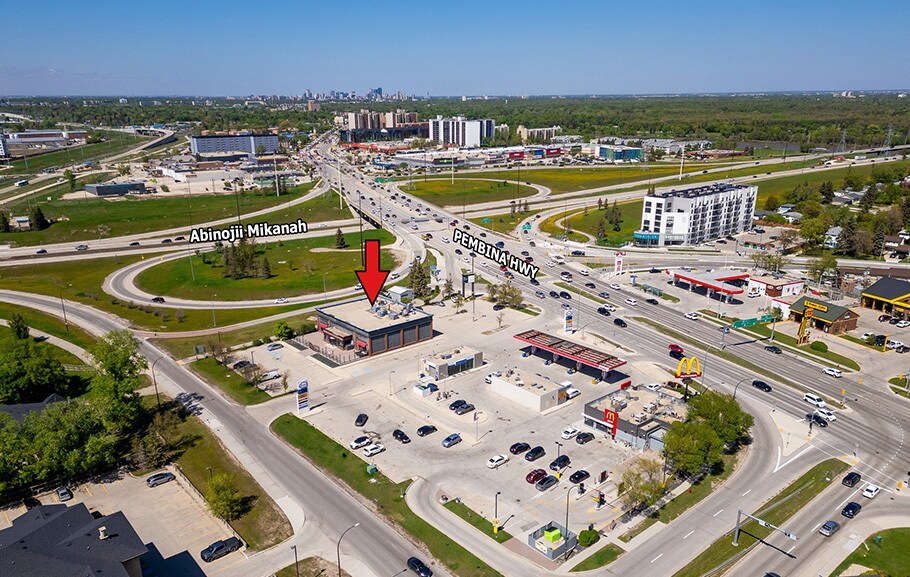 More Photos Of 2005 Pembina Hwy, Winnipeg Restaurant For Lease