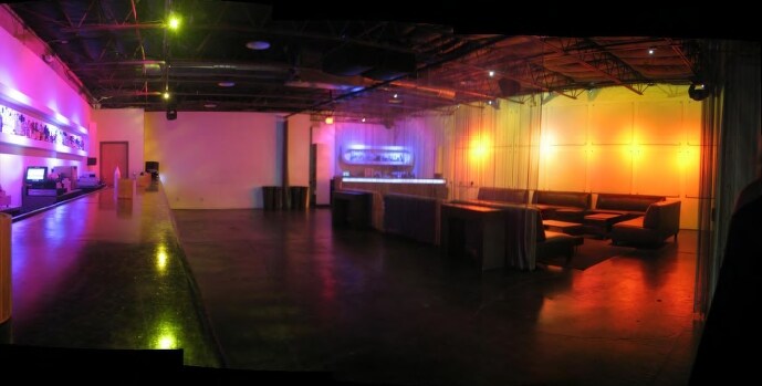 More Photos Of 491 Park St, Columbus Bar For Lease