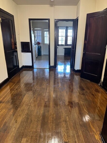 More Photos Of , Washington Multifamily For Sale