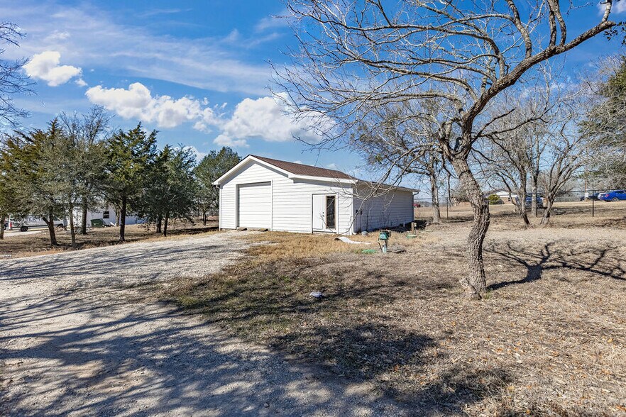 More Photos Of 110 Meyers Rd, Buda Land For Sale