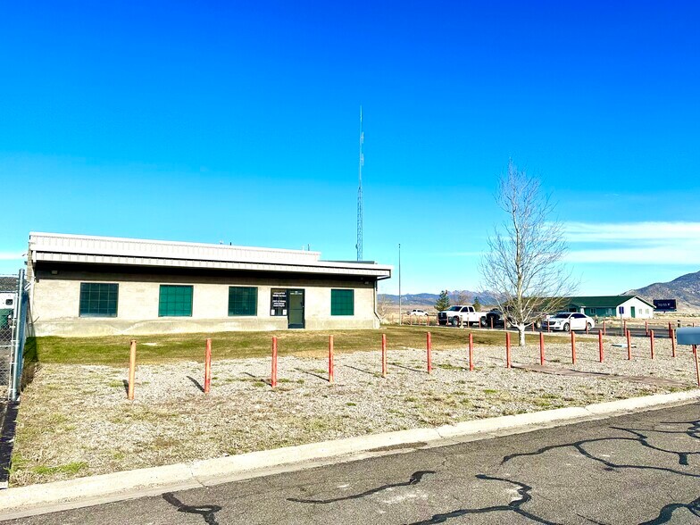 More Photos Of 1245 Alpha St, Ely Service For Sale