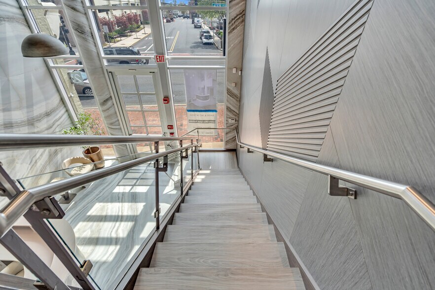 More Photos Of 21 E Front St, Red Bank Office For Sale