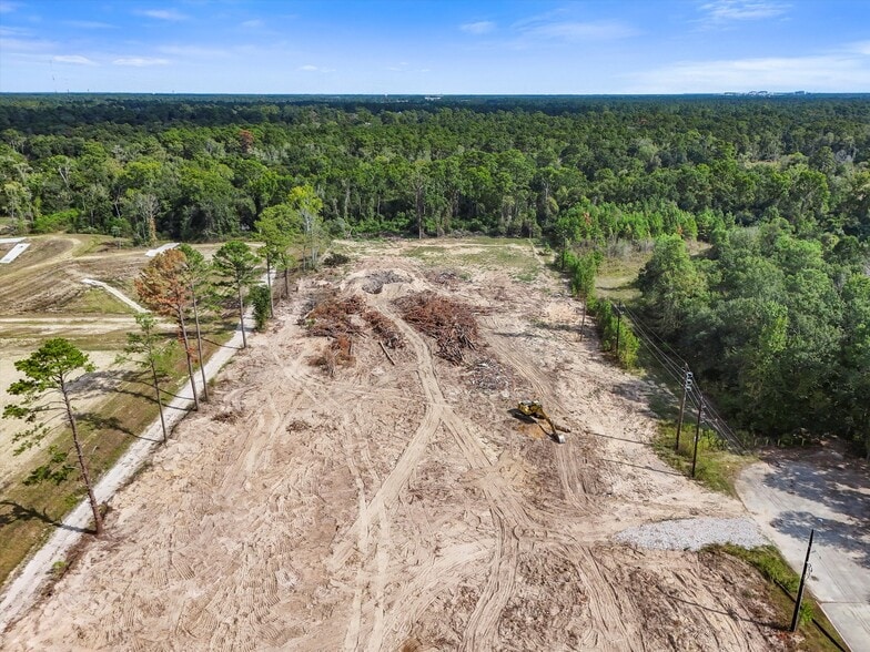 More Photos Of 24810 Gosling Rd, Spring Land For Sale