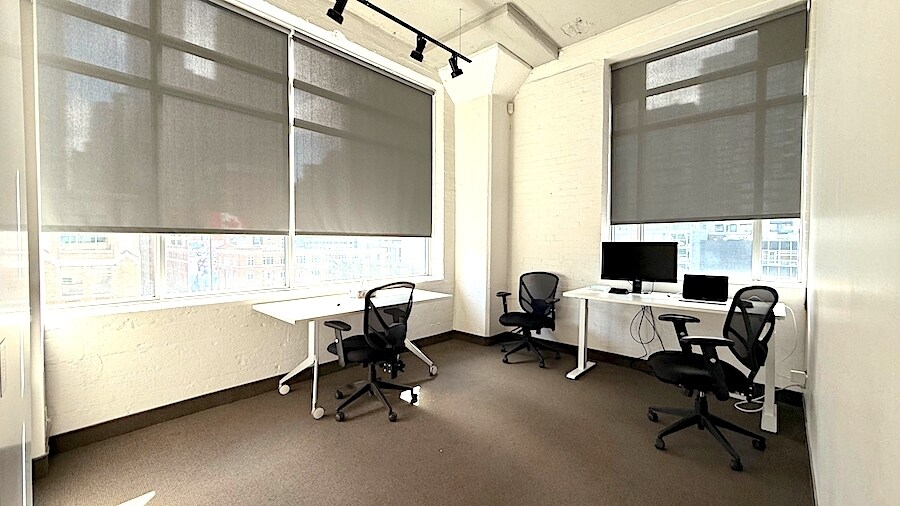 More Photos Of 119 Spadina Ave, Toronto Loft Creative Space For Lease