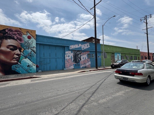 More Photos Of 3520-3522 Union Pacific Ave, Los Angeles Warehouse For Sale