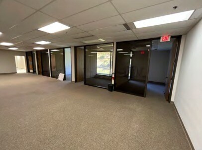 More Photos Of 12100 W Park Pl, Milwaukee Flex For Sale