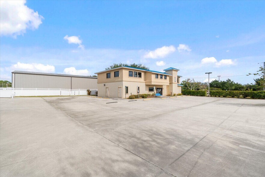 More Photos Of 9 San Bartola Dr, Saint Augustine Medical For Sale