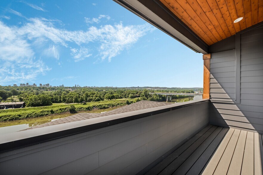 More Photos Of 2118 C-D Cliff dr, Nashville Apartments For Sale