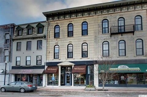 Primary Photo Of 130 N 5th St, Quincy Storefront Retail Residential For Lease
