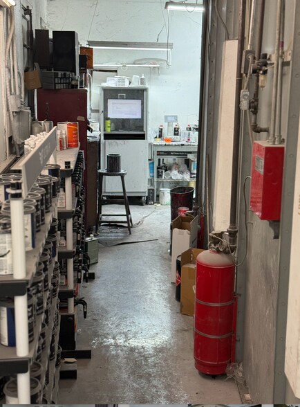 More Photos Of 1150 W Holt Blvd, Ontario Auto Repair For Lease