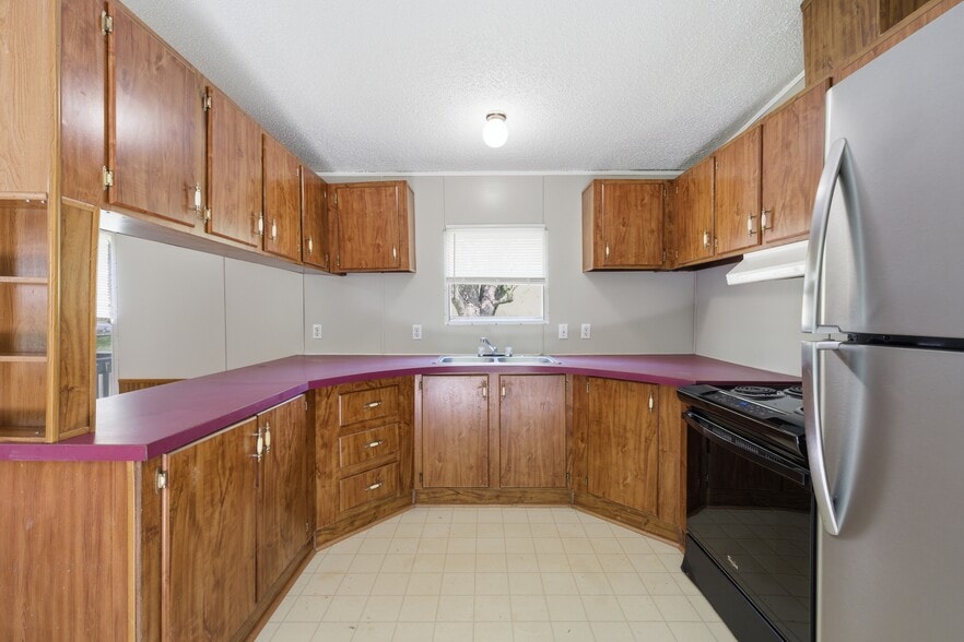 More Photos Of 759 Hillvale Rd, Andersonville Manufactured Housing Mobile Home Park For Sale